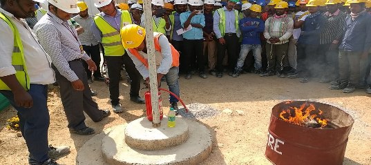 Fire suppression training — workmen team